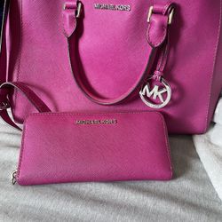 Michael Kors Purse And Wallet