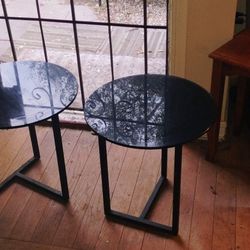 2 End Tables