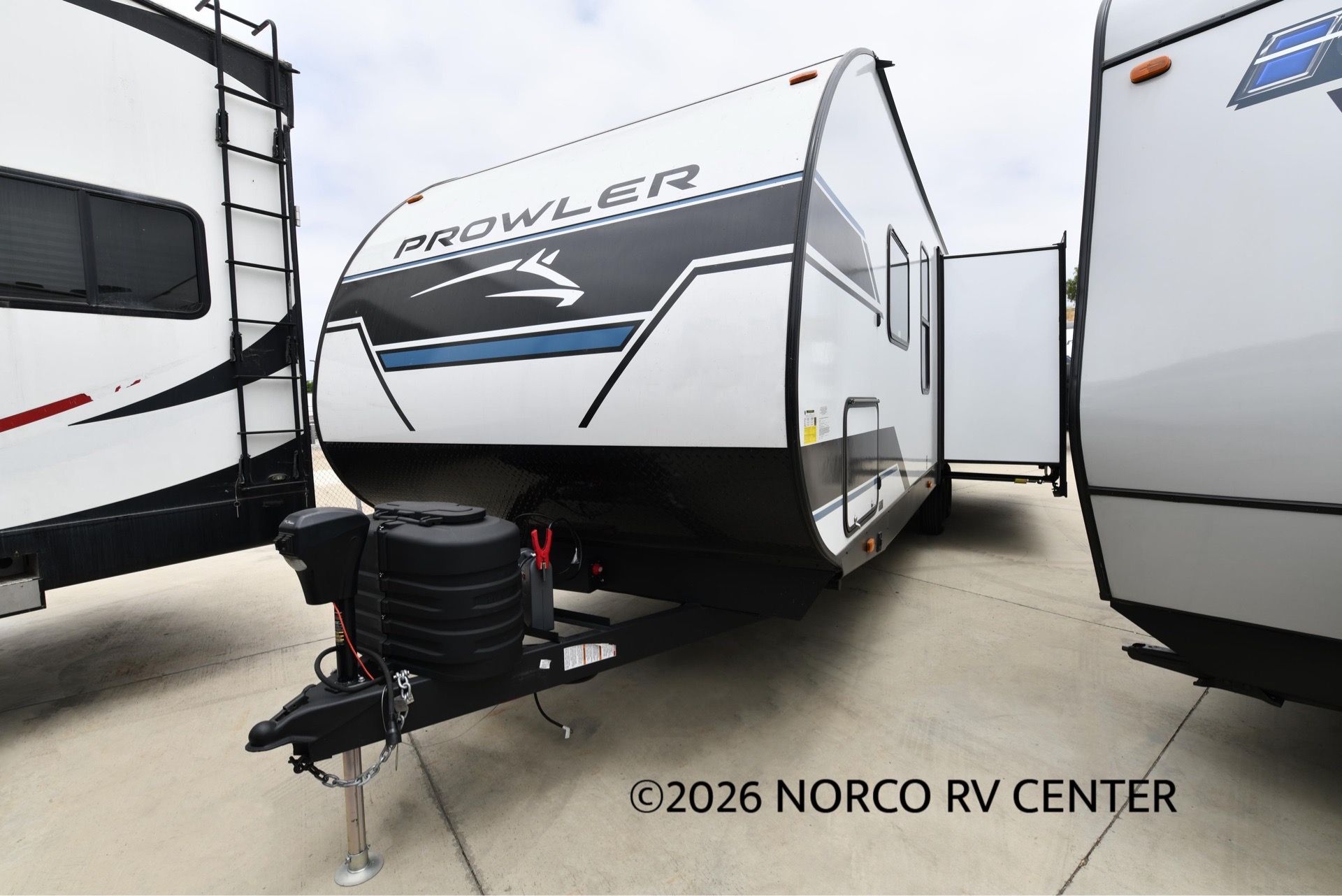 New 2024 Prowler 262SRL Travel Trailer-Solar!