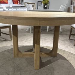 Rooms To Go Wood Round Table  