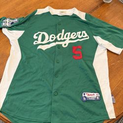 Los Angeles Dodgers St Patrick’s Day Xl