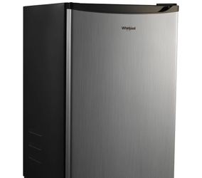 Whirlpool 4.3 mini fridge/ freezer