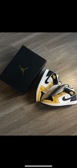 Jordan 1 Yellow Ochre Black