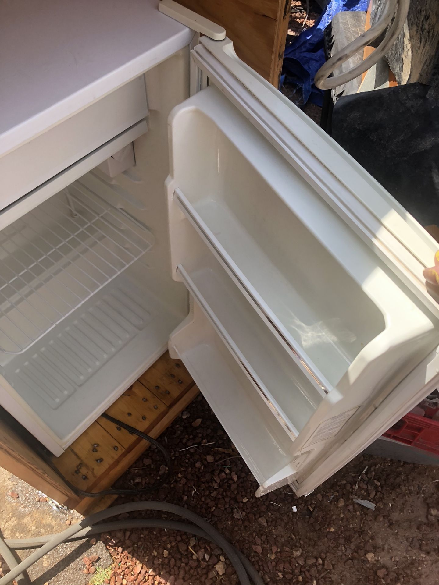 Kenmore Mini Fridge for Sale in Scottsdale, AZ OfferUp