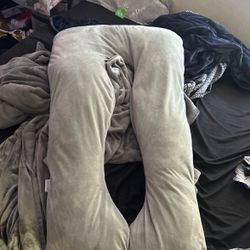 Pregnancy Pillow