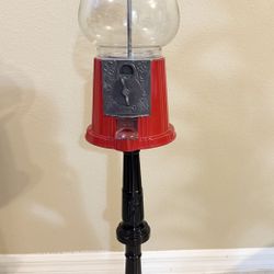 Bubble Gum Machine. About 3.5 Ft Tall. GREAT CONDITION 