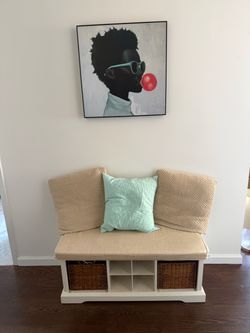 Entry Bench
