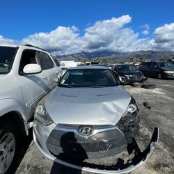 Parting Out Hyundai 2012 Parts