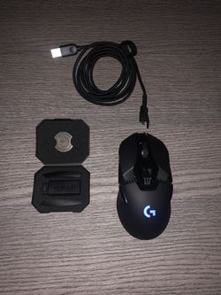 Wireless Logitech G903 gaming mouse