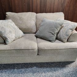 Ashley Furniture loveseat (PRICE DROP)