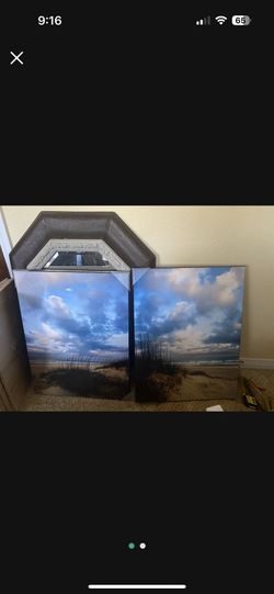 Set Of Two Beautiful Glossy Beach Scenes 