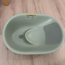 Lalo 3-in-1 Bath Tub