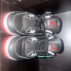 Air Jordan Retro Bred Remingined Men’s 11.5