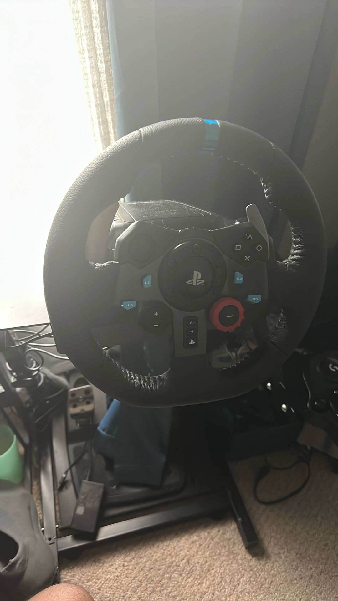 G29 steering wheel and pedals