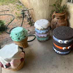 Stools ice cream