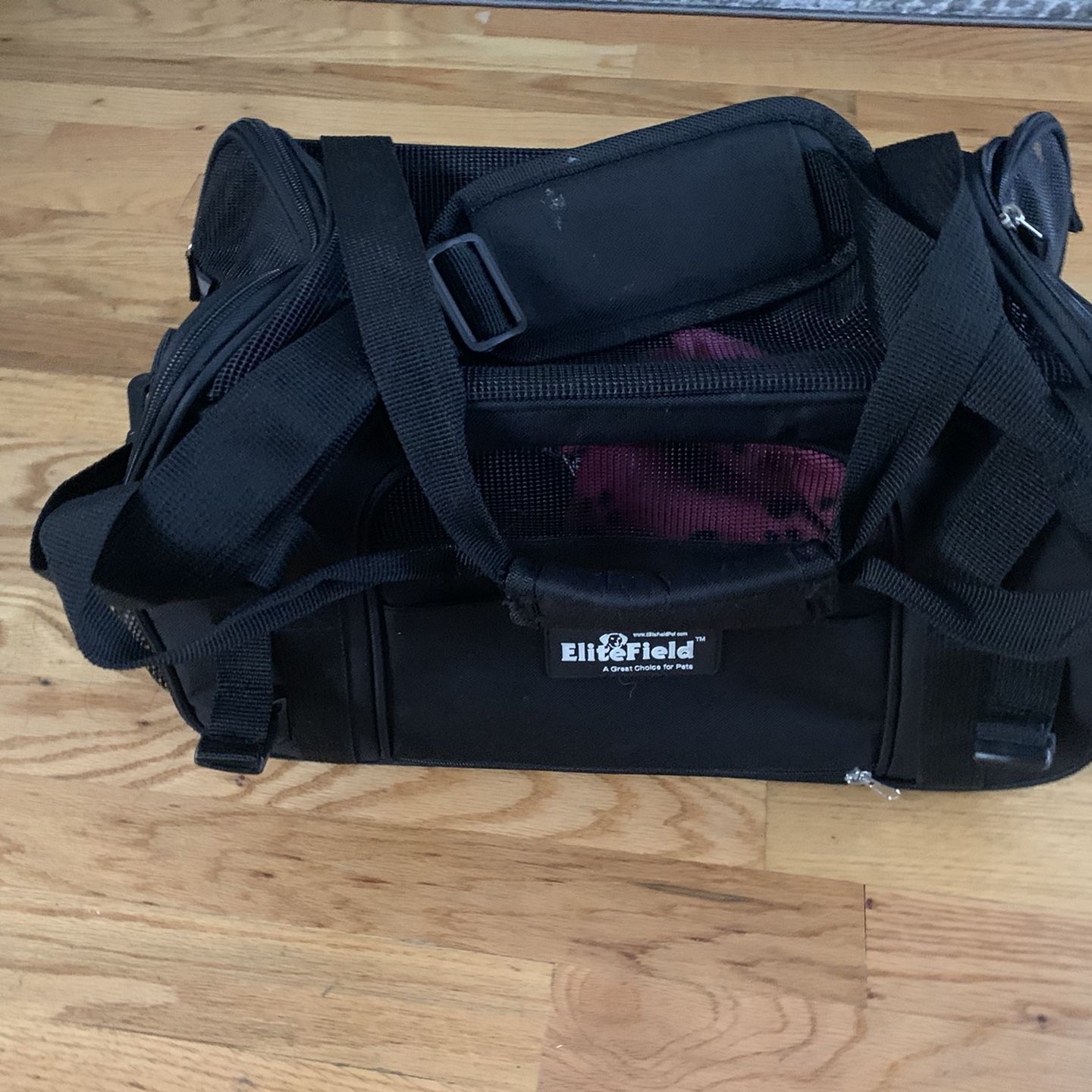 Elite Dog Carrier (M)