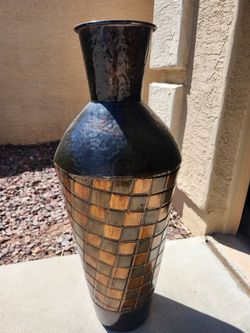 Vase decor