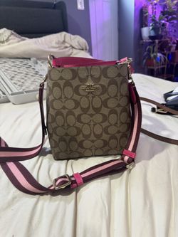 Coach Small Town Bucket Bag