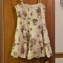 NWT Boho Tiered Flowered Dress Size Medium 