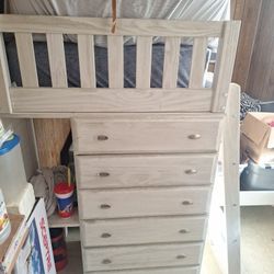 Bunk Bed With A Full Size Bed On Bottom
