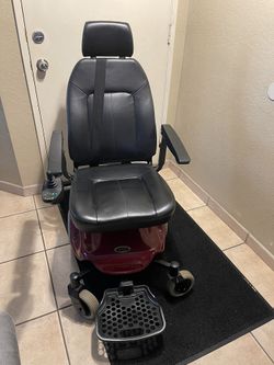 Electric Wheelchair 