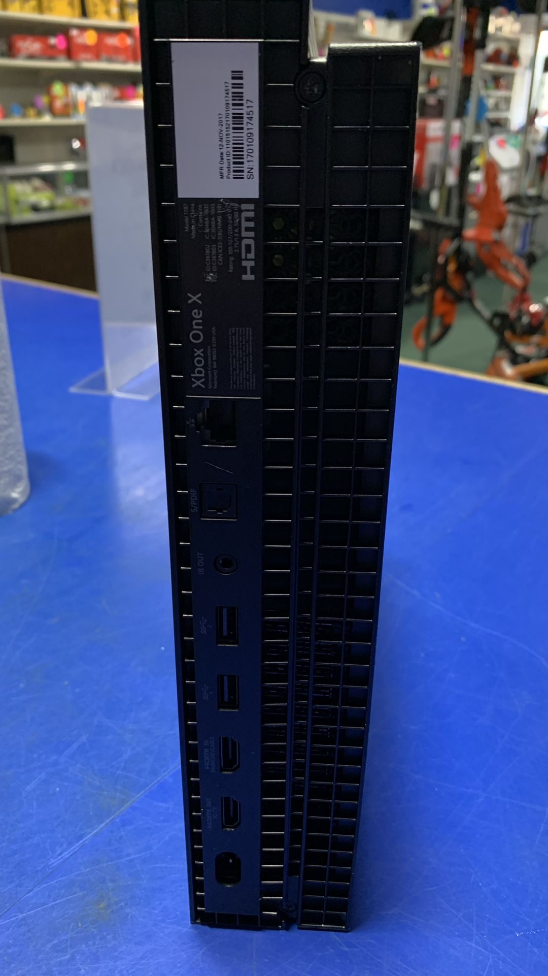 XBox One X 1 Tb