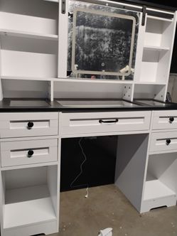NEW WHITE VANITY