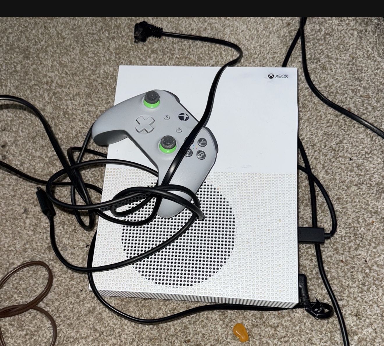 Xbox One s