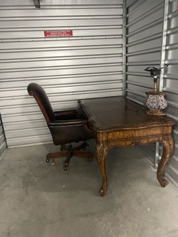 Gorgeous Sligh Desk with leather chair