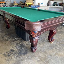 Pool Table 7ft ( Free Delivery & Set Up ) 