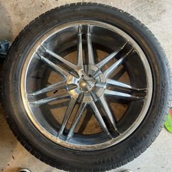 Rims/Tires: 305/40 R22 were on a Ford F100 1976