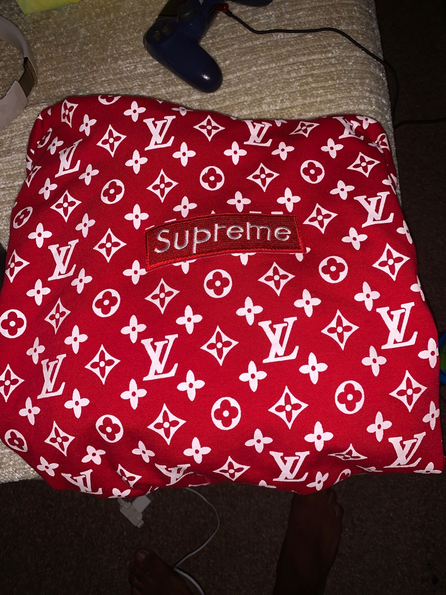 Supreme Hoodie