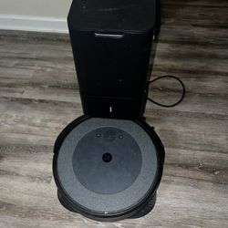 Roomba Vacuum Cleaner 