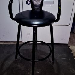 Metal Rotating Bar Stool