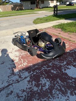 Racing go cart Crg road rebel