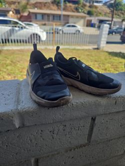 Nike shoes new balance shoes