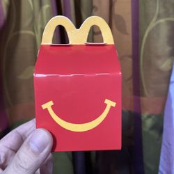 Lil’ McDonald’s Gold Happy Meal Toy 