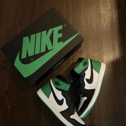 Jordan 1 Retro High OG Lucky Green