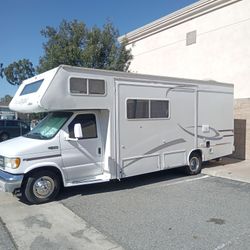 2002 Ford Jayco Pop Out Motor Home 
