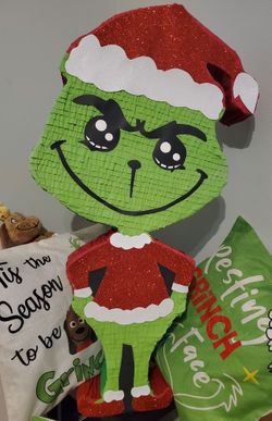 Grinch Piñata