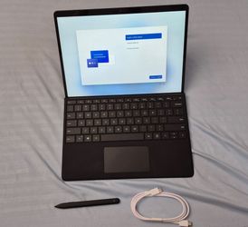 Microsoft Surface Pro X 13" 4G LTE PC Laptop Tablet Windows + Stylus Slim Pen SQ1 8GB RAM 128GB SSD Wi-Fi Touchscreen
