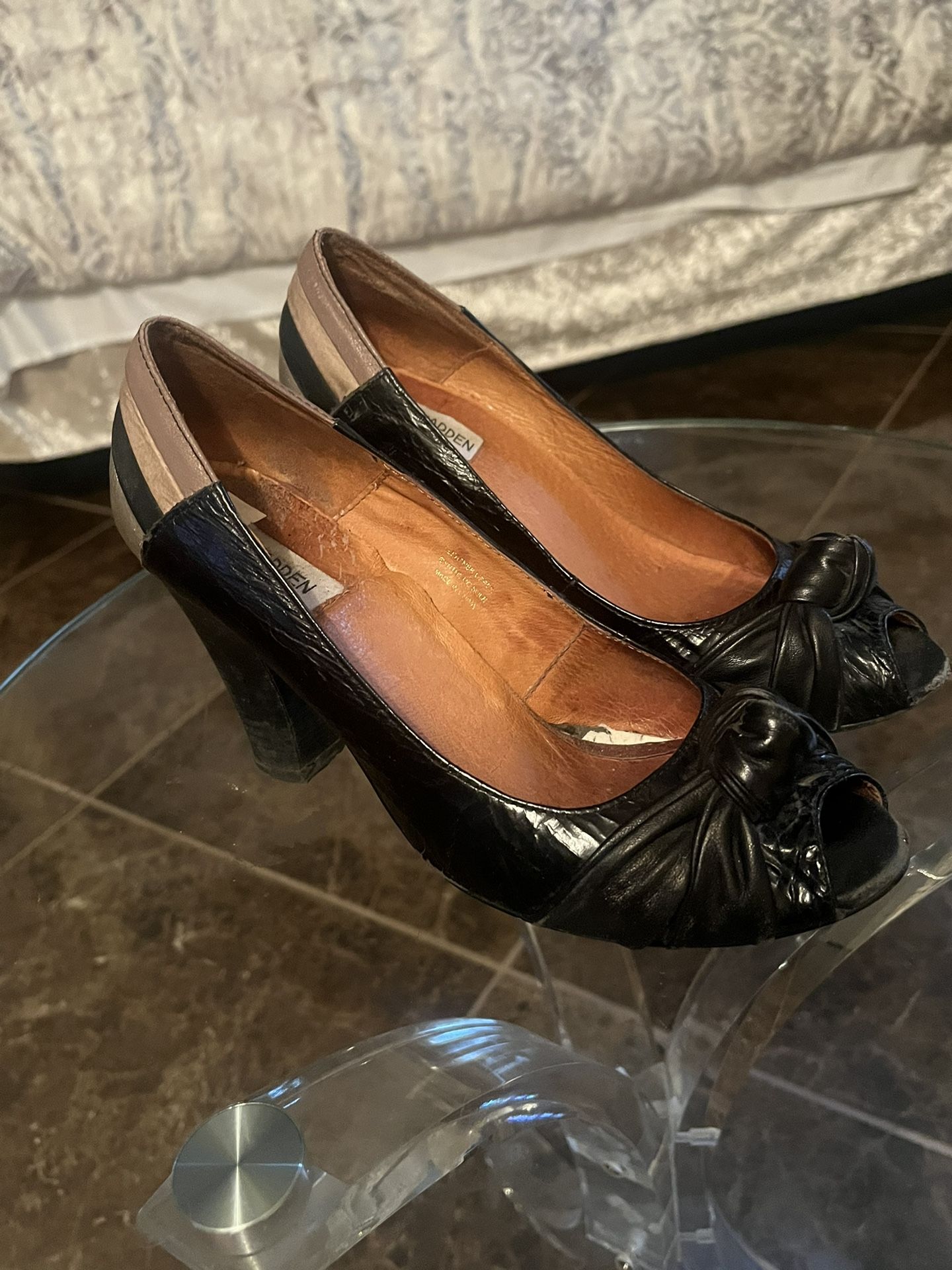 HEELS Leather Uppers