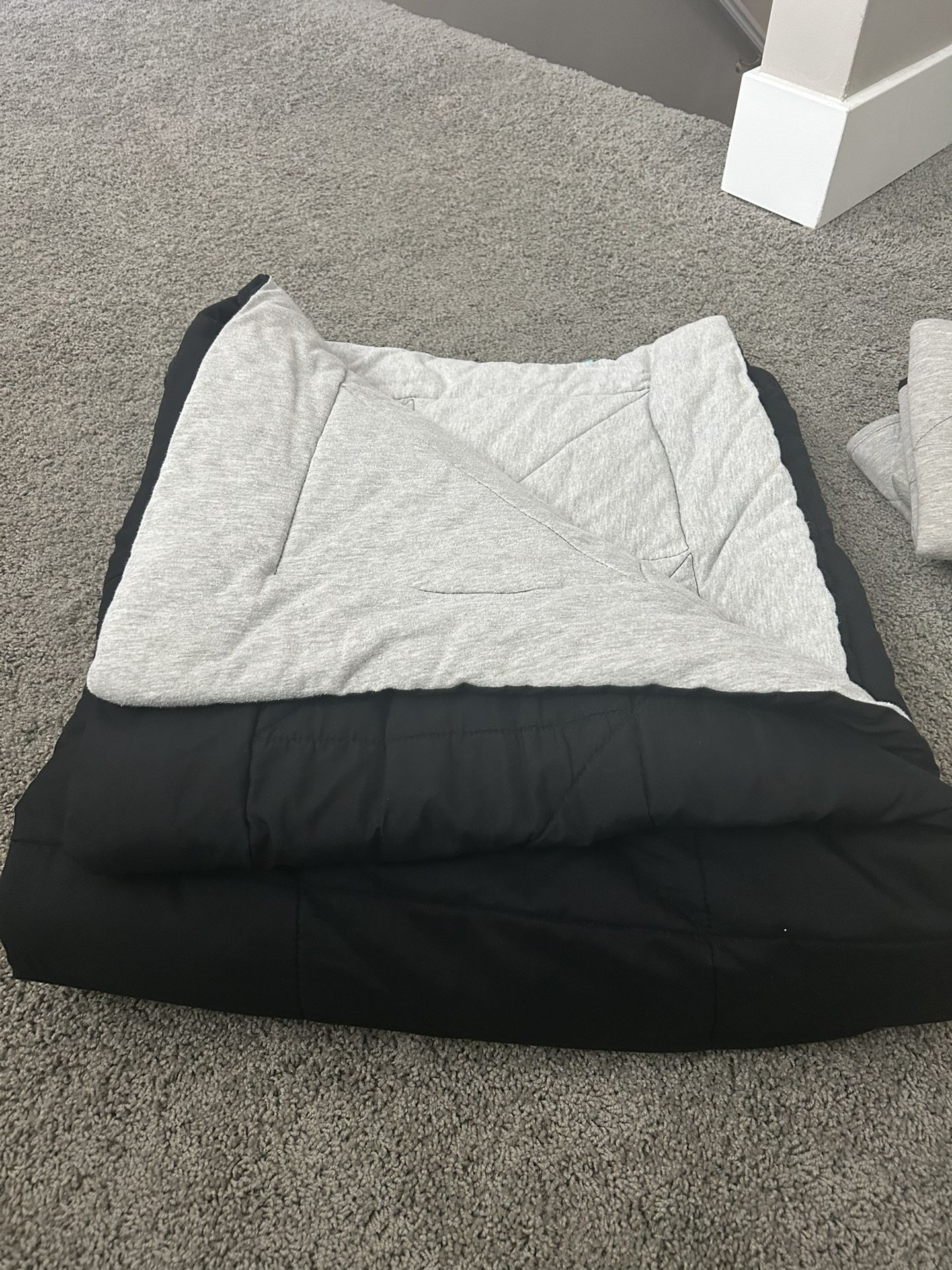 Black And Gray Reversible Comforter