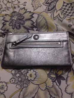Coach zippy wallet/ wristlet