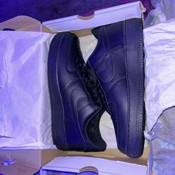 Nike Air Forces (Size 11)