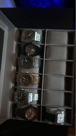 Watch Collection in Display Case – 7 Watches