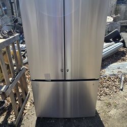 New never used ge stainless french door fridge