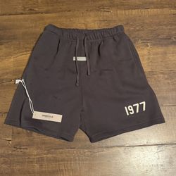 Essential Shorts
