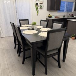 Black & Gray Table 