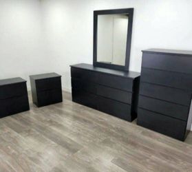 Dresser with Mirror, Chest and 2 Nightstands ⚜️ Cómoda con Espejo, Gavetero y 2 Mesitas de Noche 